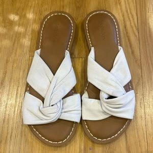 White Soludos sandals. Good condition! Size 5.
